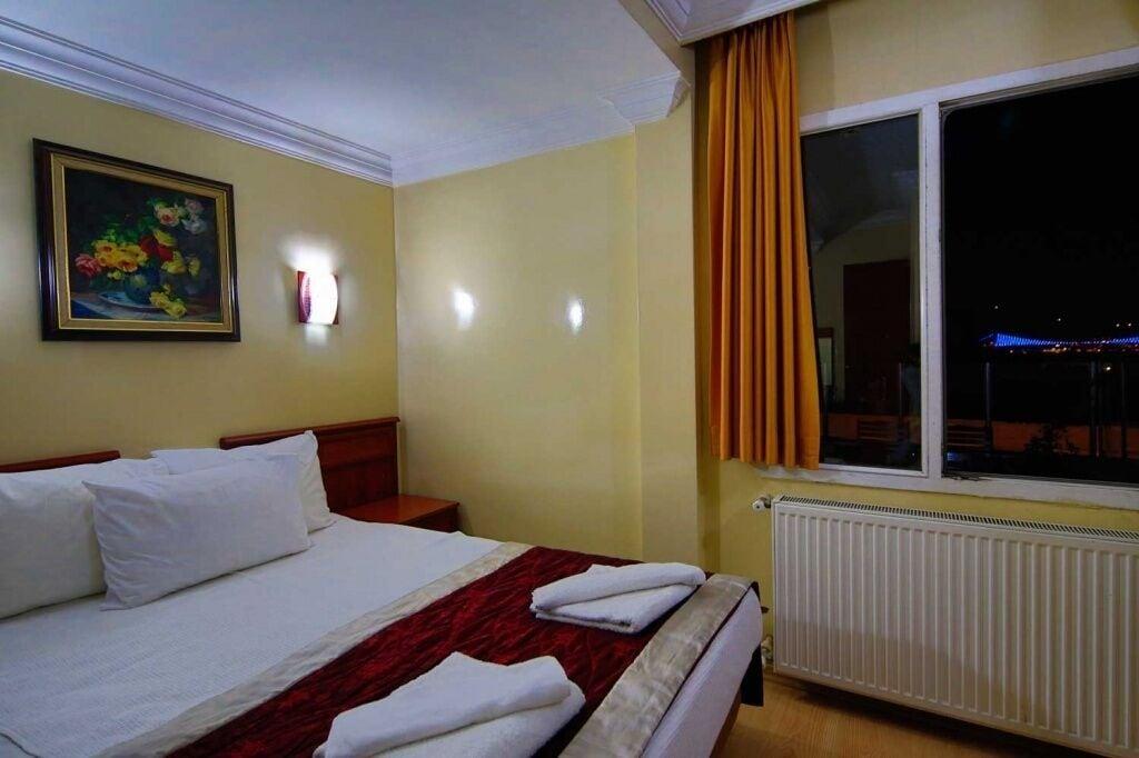 Hotel Kafkas Istanboel